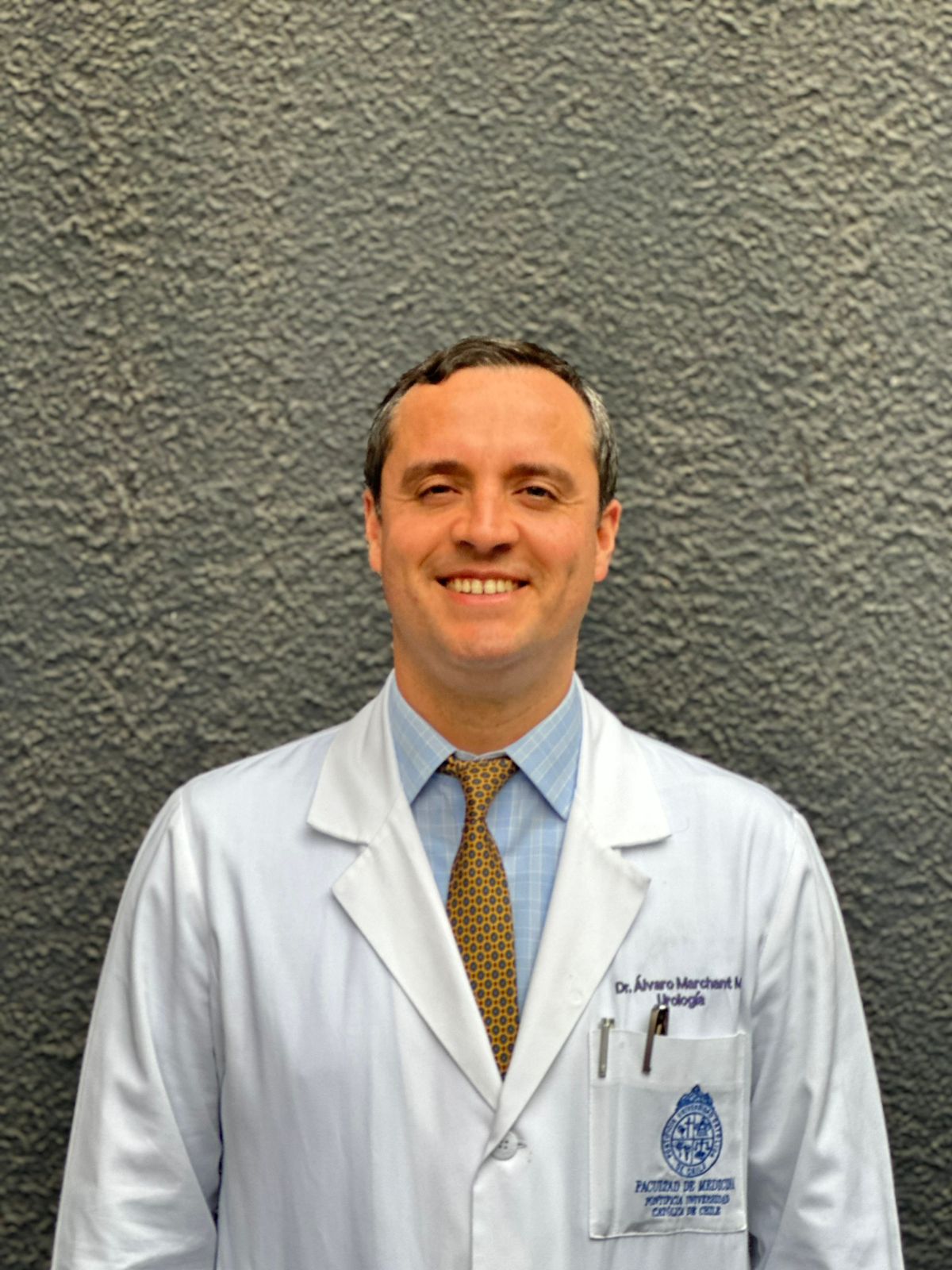 Dr. Alvaro Marchant M.