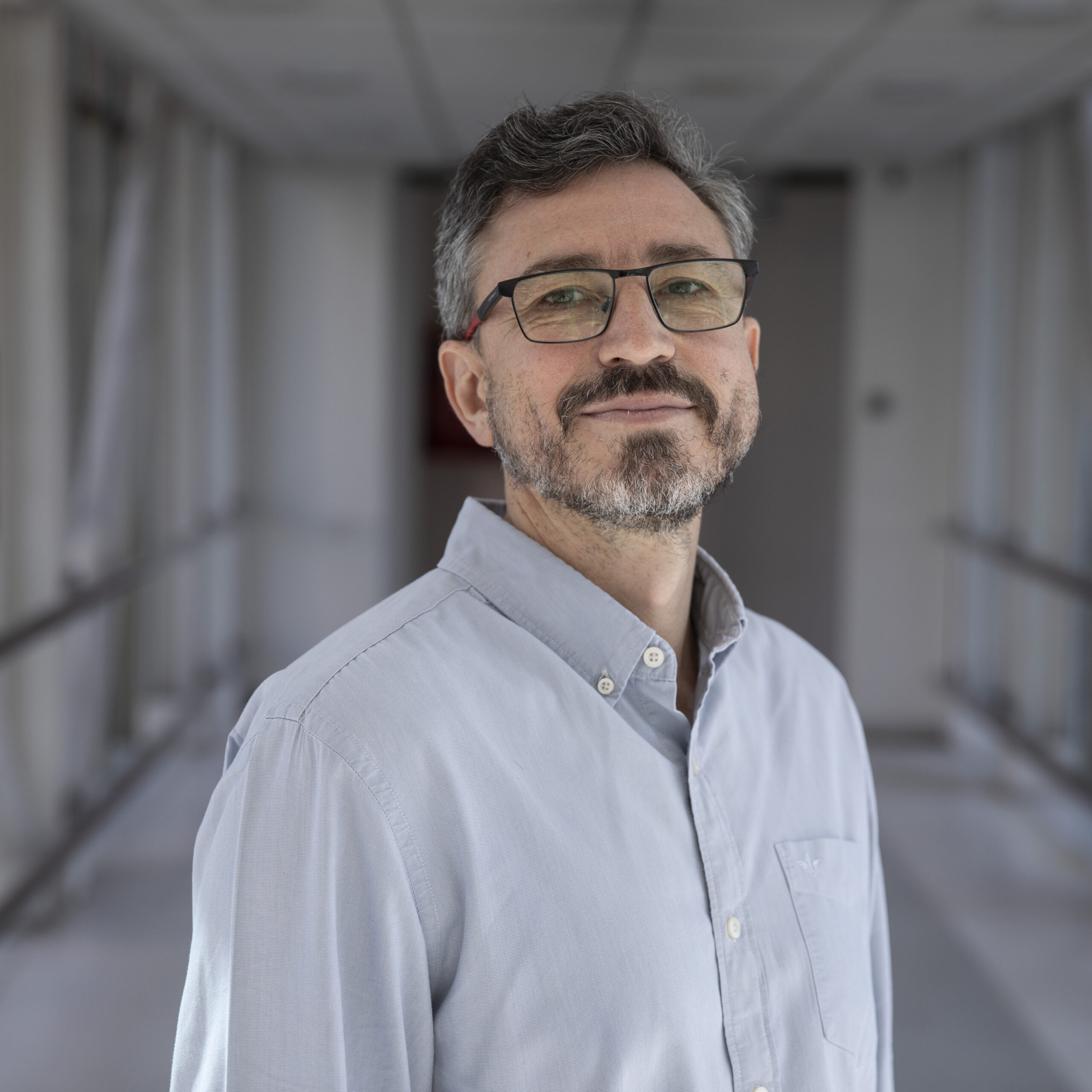 Dr. Alejandro Bruhn C.