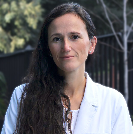 Dra. María José García R.